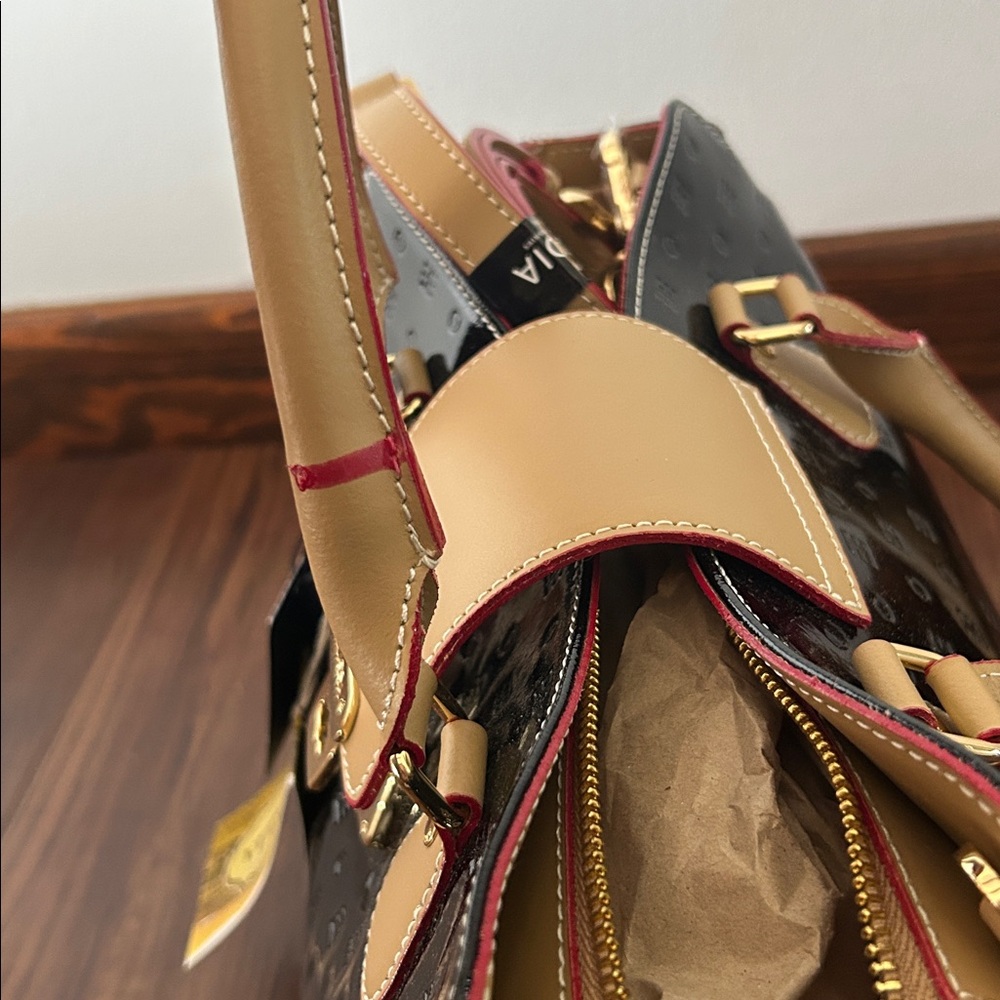 Arcadia Black patent leather and Tan Satchel with Red Accents - Picture 7 of 9